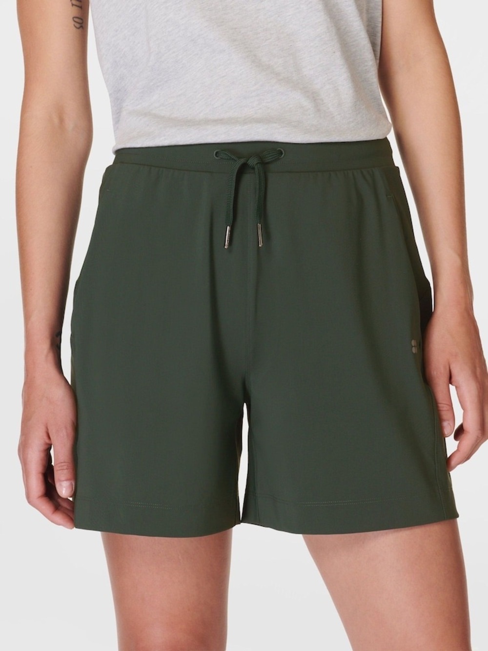 Sweaty Betty Olive Green Explorer 5.5” Shorts Size XL